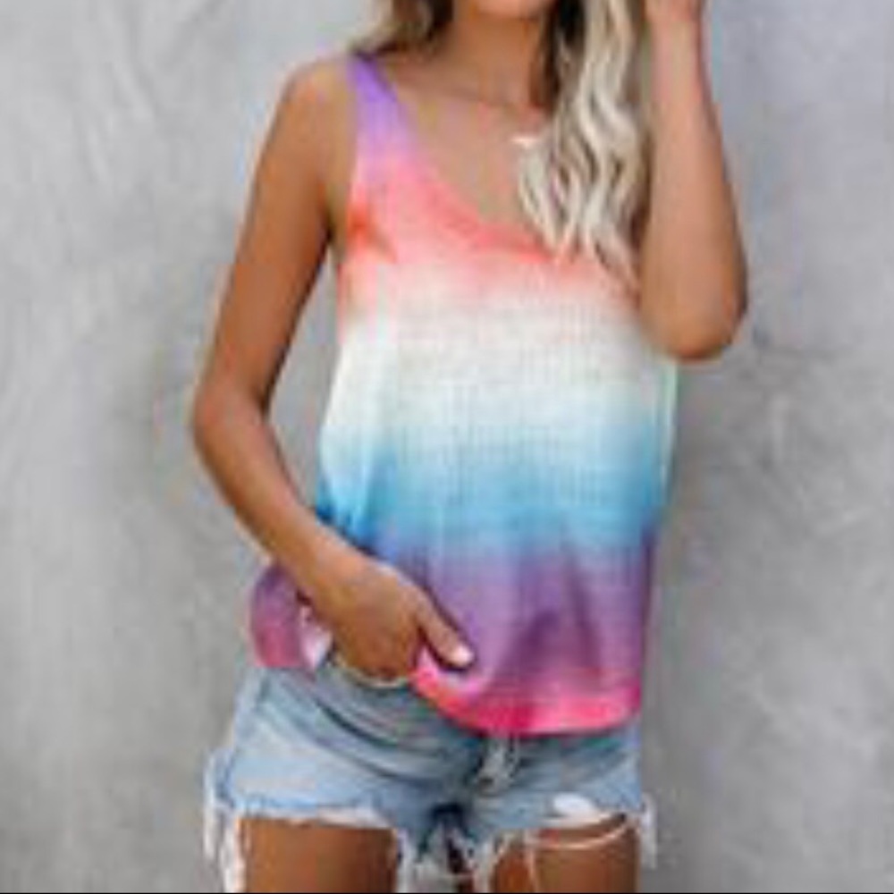 Vici Rainbow Horizon Ombré knit tank Sz Small